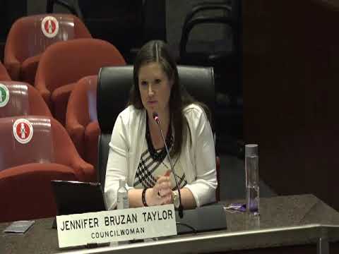 Give Naperville Councilwoman Jennifer Taylor, A Budhauer
